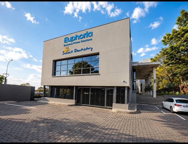 630M² OFFICE TO LET IN LONEHILL